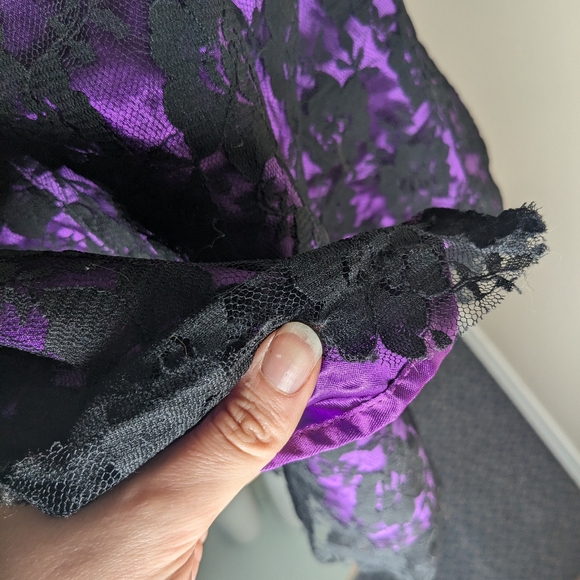 Vintage Corset Dress - Picture 10 of 12